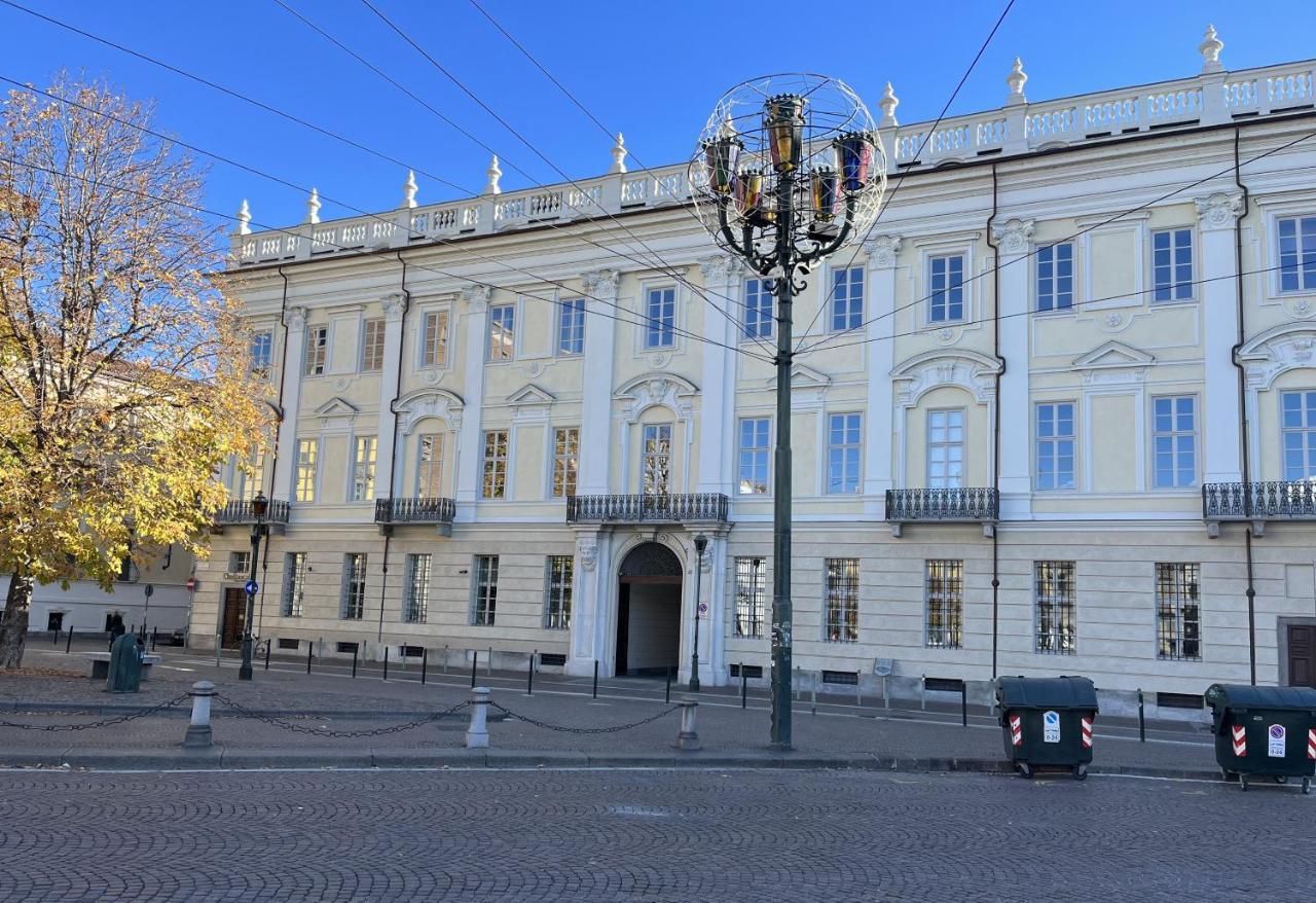 Corte Des Ambrois By Apartments To Art Turin Extérieur photo
