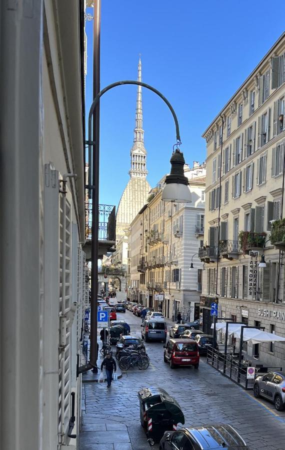 Corte Des Ambrois By Apartments To Art Turin Extérieur photo